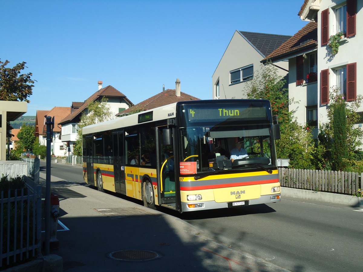 (135'878) - STI Thun - Nr. 97/BE 577'097 - MAN am 10. September 2011 in Thun-Lerchenfeld, Forstweg