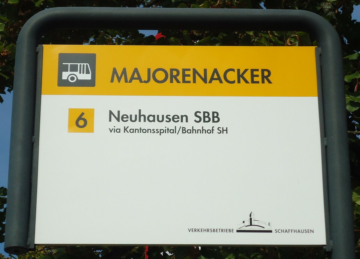 (136'134) - VERKEHRSBETRIEBE SCHAFFHAUSEN-Haltestellenschild - Schaffhausen, Majorenacker - am 25. September 2011