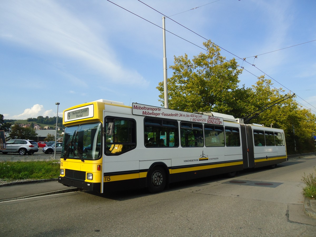 (136'230) - VBSH Schaffhausen - Nr. 115 - NAW/Hess Gelenktrolleybus am 25. September 2011 in Schaffhausen, Kinepolis