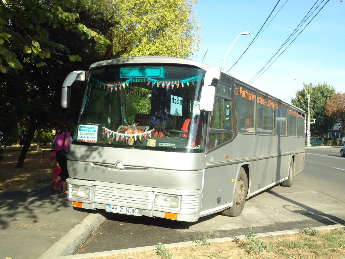 (136'294) - MM 21 NUK - Neoplan/Auwrter (ex Deutschland) am 3. Oktober 2011 in Baia Mare