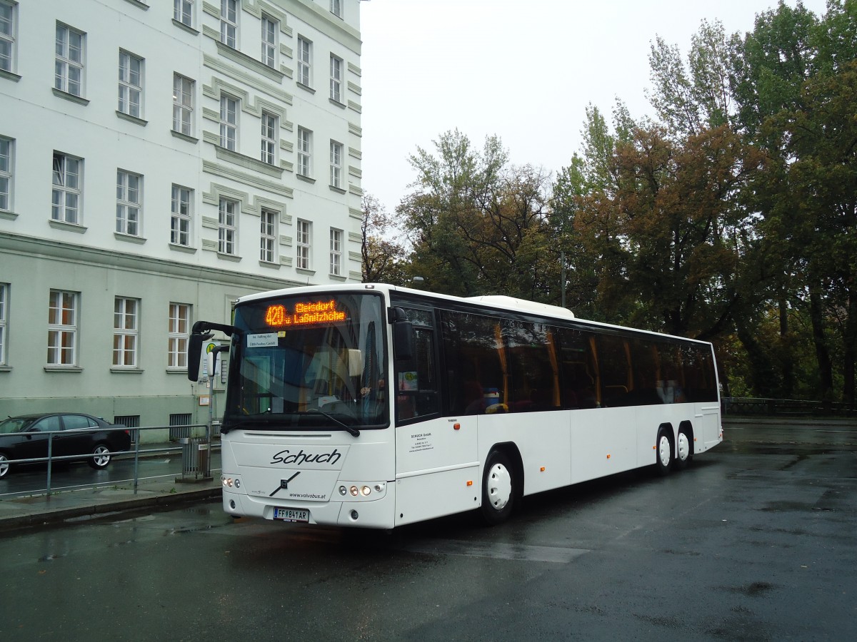 (136'572) - Schuch, Ilz - FF 841 AR - Volvo am 7. Oktober 2011 in Graz, Andreas-Hofer-Platz