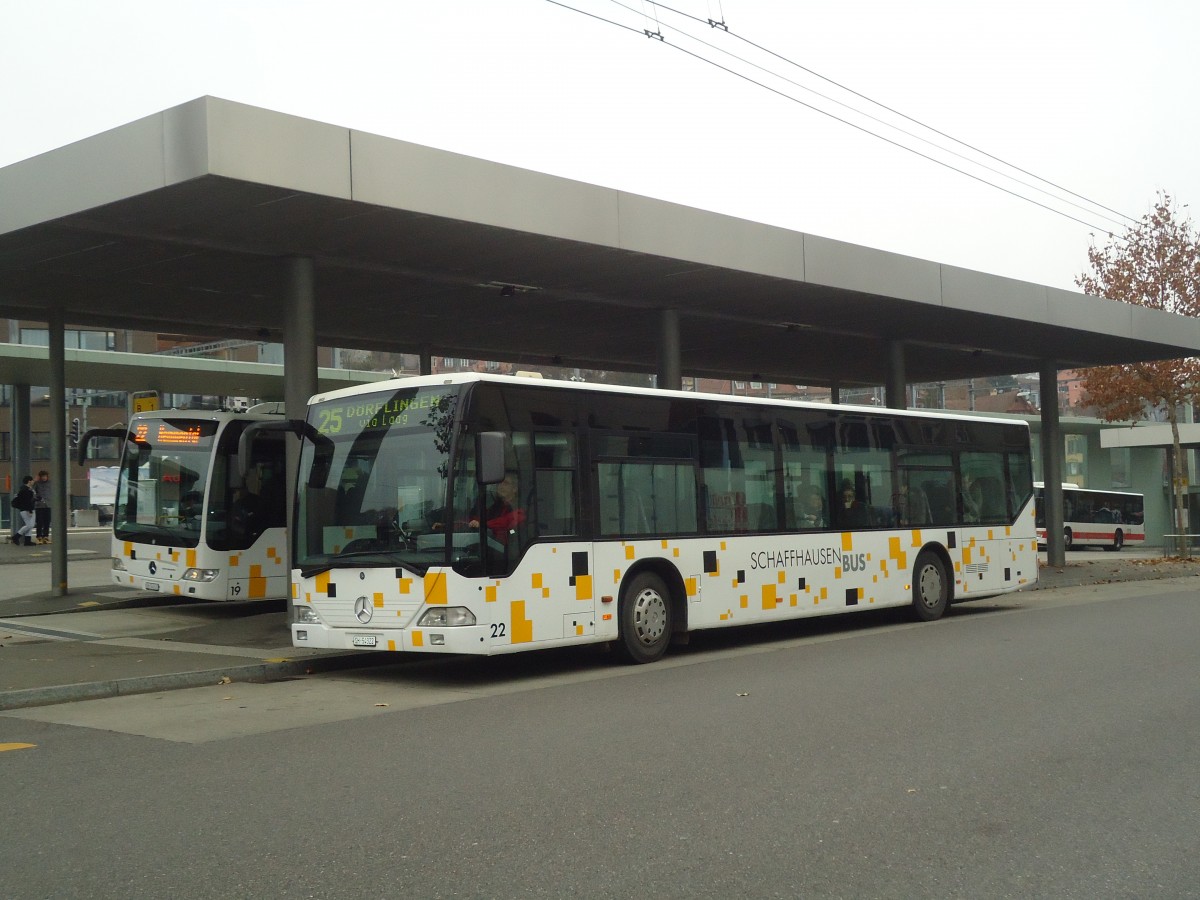 (136'985) - SB Schaffhausen - Nr. 22/SH 54'322 - Mercedes (ex Rattin, Neuhausen Nr. 19) am 24. November 2011 beim Bahnhof Schaffhausen