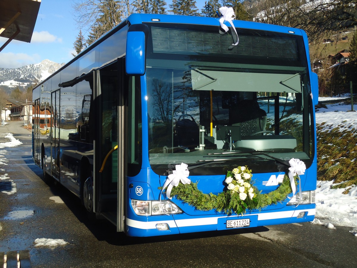 (137'136) - AFA Adelboden - Nr. 58/BE 611'224 - Mercedes am 11. Dezember 2011 beim Bahnhof Lenk