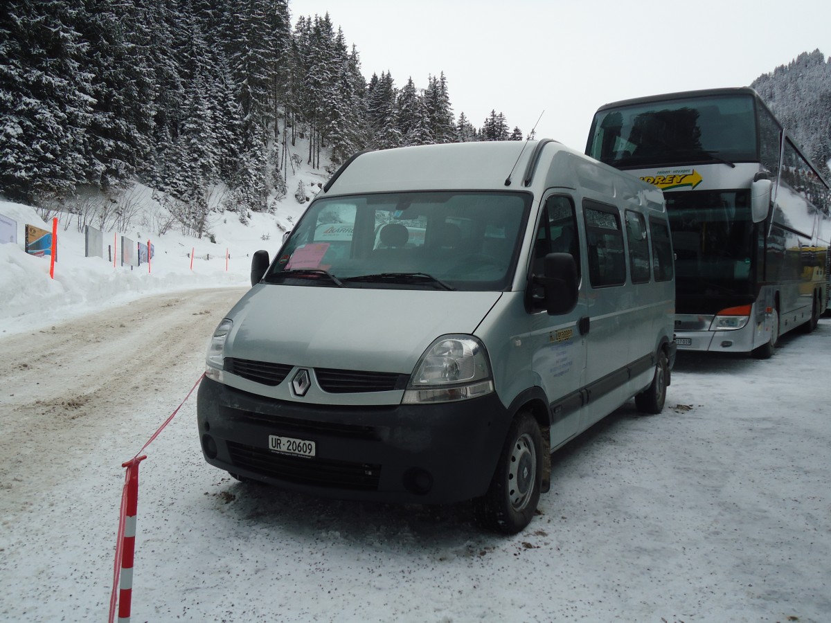 (137'395) - Zgraggen, Schattdorf - UR 20'609 - Renault am 7. Januar 2012 in Adelboden, ASB