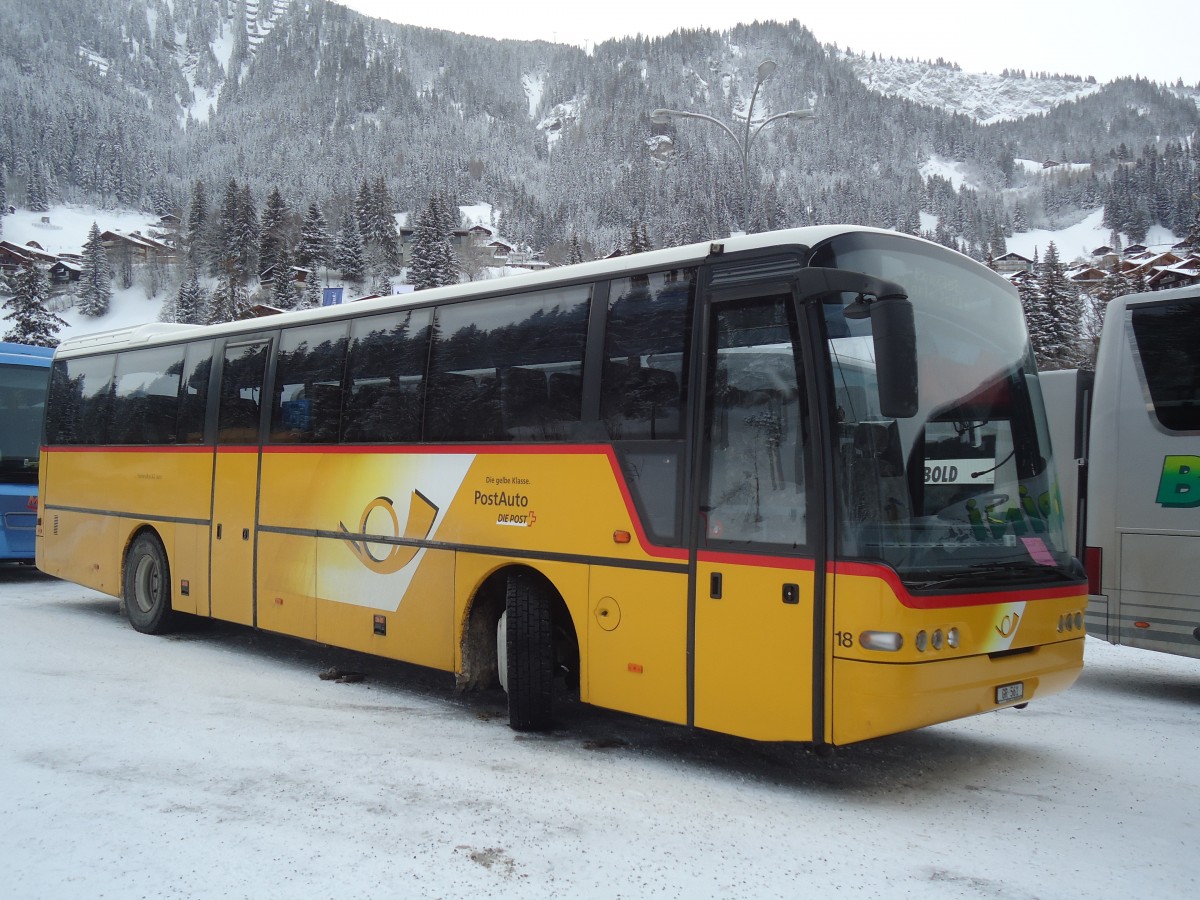 (137'425) - Fontana, Ilanz - Nr. 18/GR 561 - Neoplan am 7. Januar 2012 in Adelboden, ASB