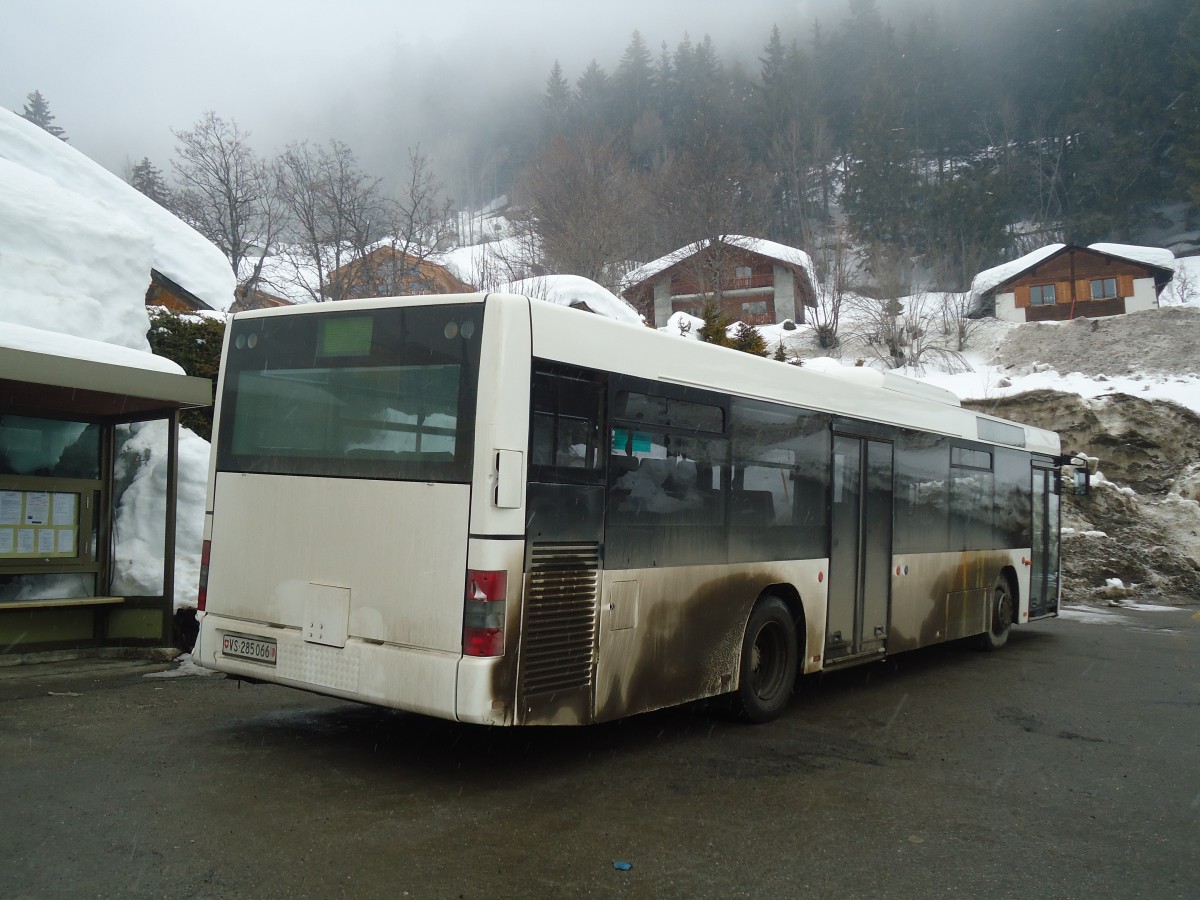 (137'746) - Buchard, Leytron - VS 285'066 - MAN (ex AAGL Liestal Nr. 74; ex AAGL Liestal Nr. 66) am 19. Februar 2012 in Ovronnaz, La Croise