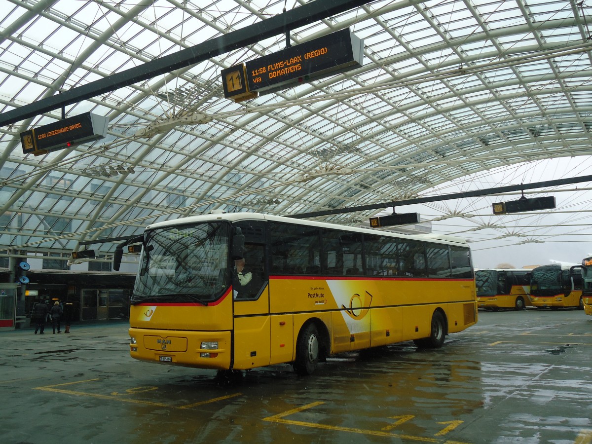 (137'915) - PostAuto Graubnden - GR 105'400 - MAN (ex Dillier, Sarnen Nr. 7) am 5. Mrz 2012 in Chur, Postautostation