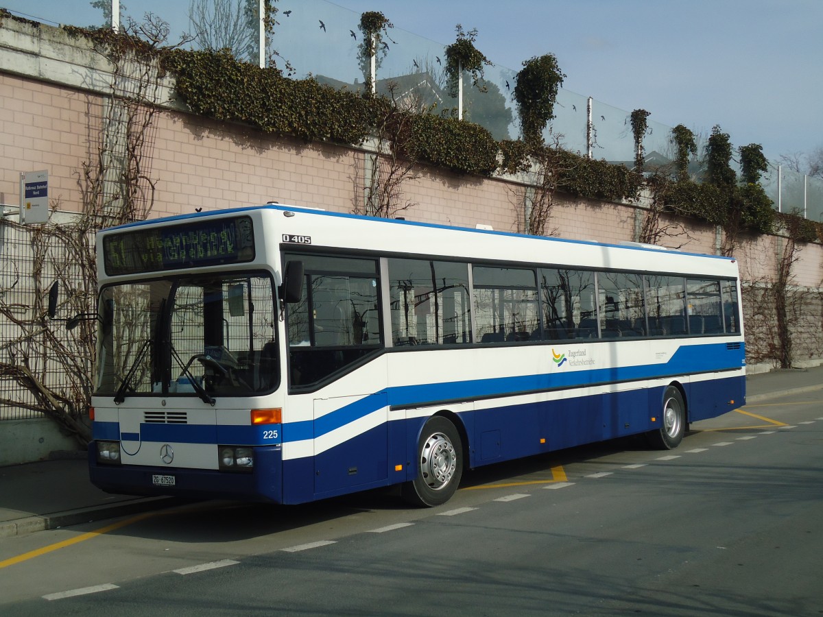 (138'055) - Odermatt, Rotkreuz - Nr. 225/ZG 67'520 - Mercedes (ex ZVB Zug Nr. 52) am 6. Mrz 2012 beim Bahnhof Rotkreuz