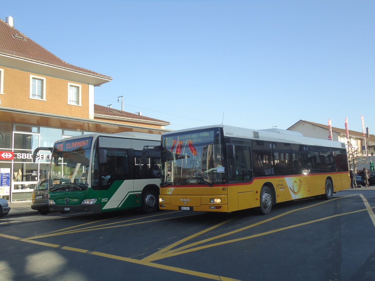 (138'163) - SAPJV, L'Isle - Nr. 45/VD 1514 - MAN am 9. Mrz 2012 beim Bahnhof Morges