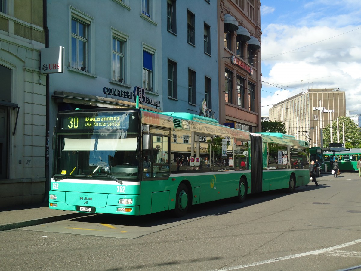 (138'713) - BVB Basel - Nr. 752/BS 3252 - MAN am 6. Mai 2012 beim Bahnhof Basel