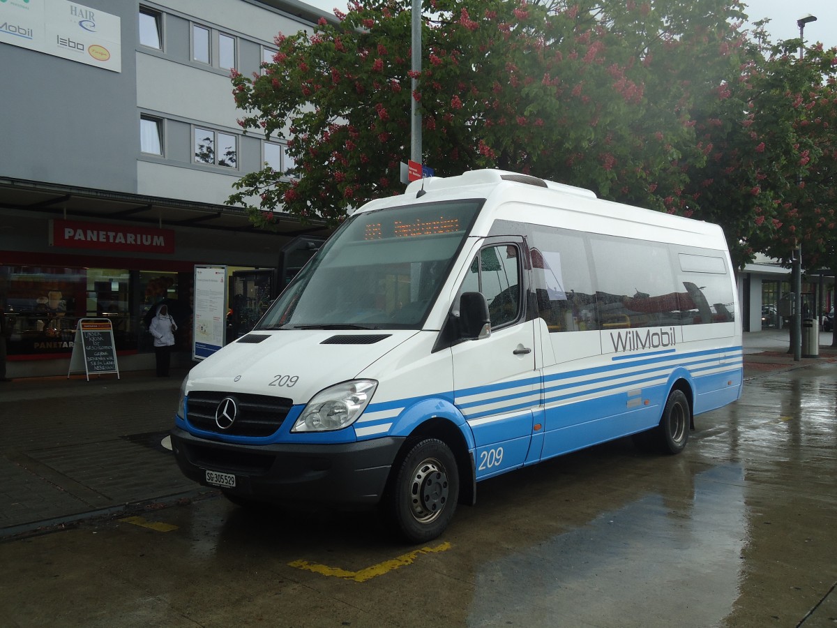 (138'813) - WilMobil, Wil - Nr. 209/SG 305'529 - Mercedes am 16. Mai 2012 beim Bahnhof Wil