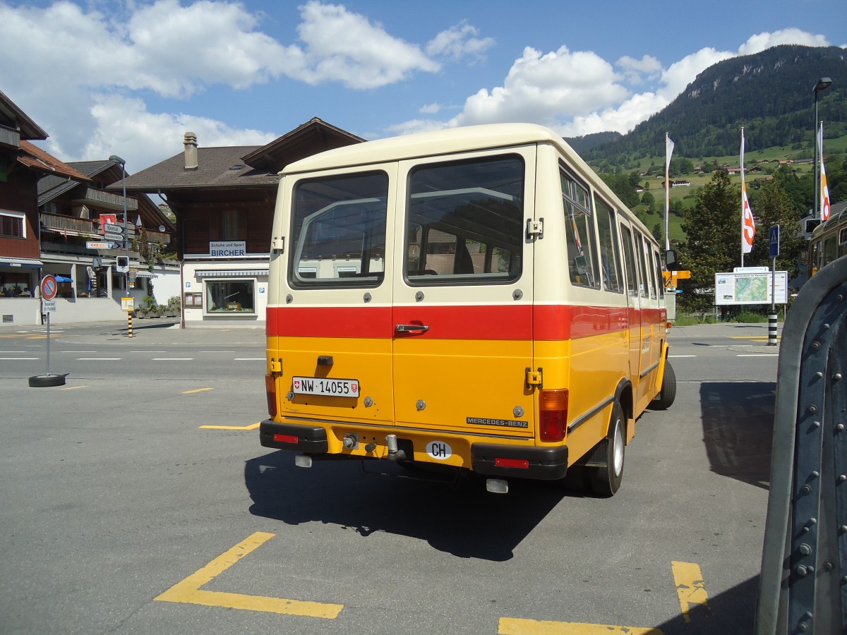 (139'163) - Mller, Ennetmoos - Nr. 6/NW 14'055 - Mercedes (ex Portenier, Adelboden Nr. 6; ex Geiger, Adelboden Nr. 6) am 28. Mai 2012 beim Bahnhof Reichenbach