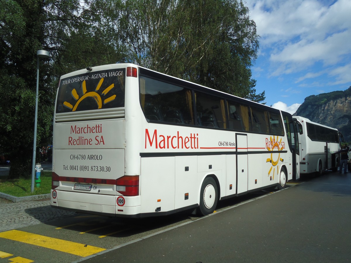 (139'390) - Marchetti, Airolo - TI 301'644 - Setra am 11. Juni 2012 beim Bahnhof Flelen