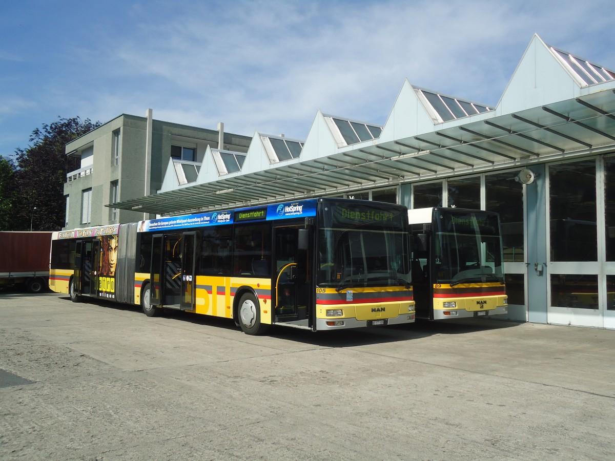 (140'006) - STI Thun - Nr. 105/BE 577'105 - MAN am 24. Juni 2012 in Thun, Garage