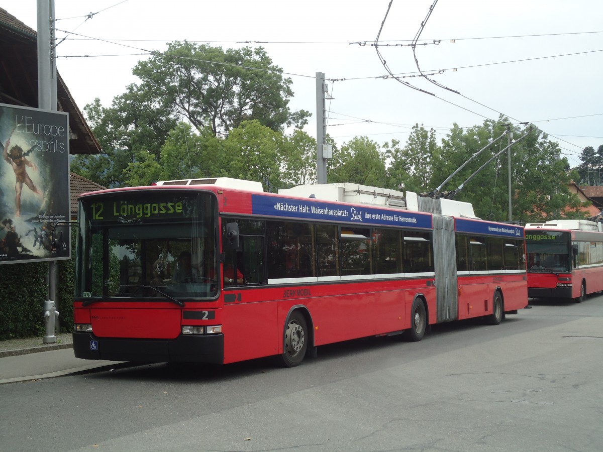 (140'121) - Bernmobil, Bern - Nr. 2 - NAW/Hess Gelenktrolleybus am 24. Juni 2012 in Bern, Zentrum Paul Klee