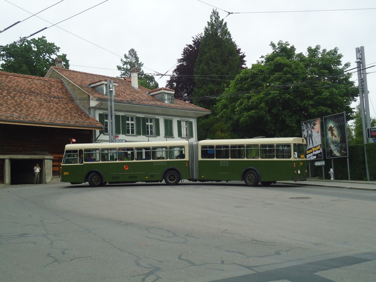 (140'137) - SVB Bern (TVB) - Nr. 251/BE 113'251 - FBW/SWS-R&J am 24. Juni 2012 in Bern, Zentrum Paul Klee