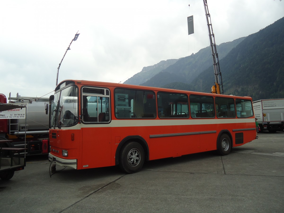 (140'223) - Mangold, Oberengstringen - ZH 368'719 - Saurer/Hess (ex RhV Altsttten Nr. 45) am 30. Juni 2012 in Interlaken, Flugplatz