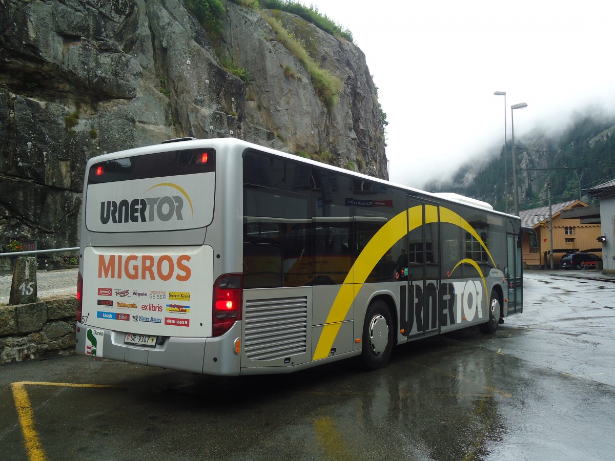 (140'406) - AAGU Altdorf - Nr. 57/UR 9347 - Setra am 1. Juli 2012 beim Bahnhof Gschenen