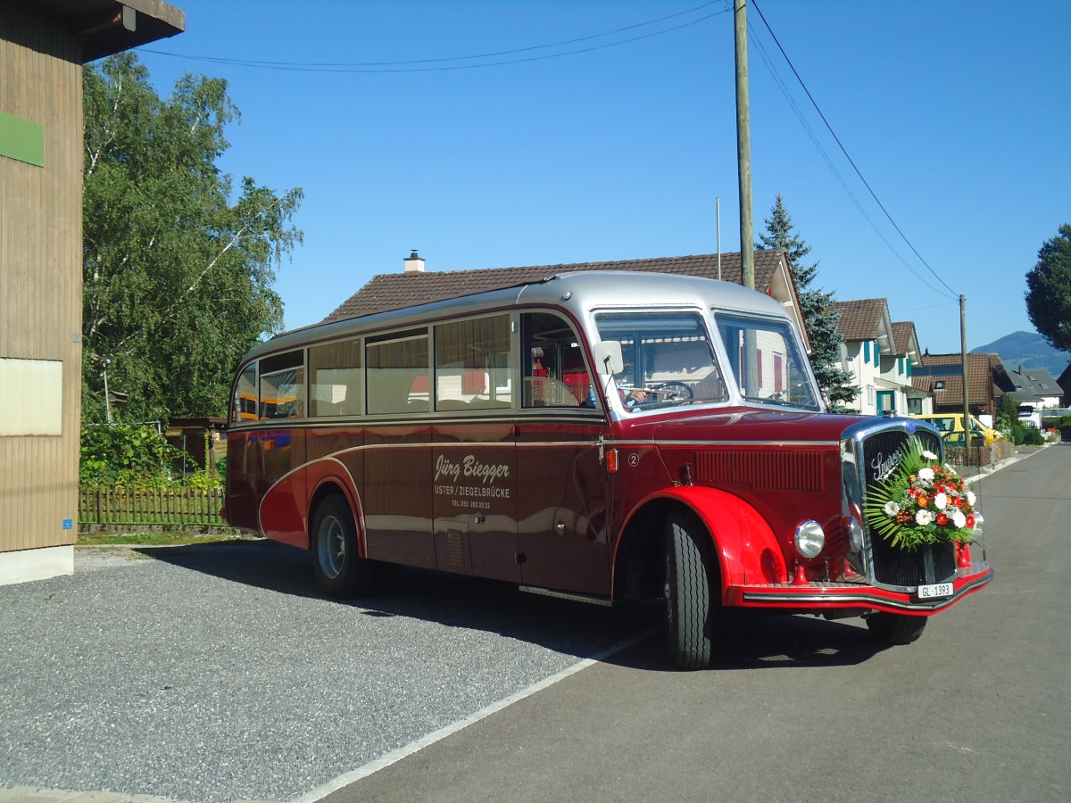 (141'146) - Biegger, Uster - Nr. 2/GL 1393 - Saurer/Lauber (ex Tlverbier, Verbier Nr. 2; ex Werkbus; ex Rey, Ayent) am 18. August 2012 in Benken, Fischbachstrasse