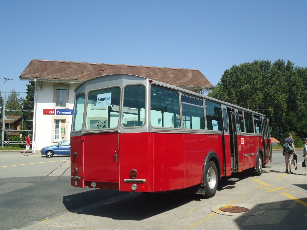 (141'328) - Zivilschutz, Winterthur (Rtrobus) - Nr. 254/VD 722'000 - Volvo/Tscher (ex WV Winterthur Nr. 254) am 19. August 2012 beim Bahnhof Yvonand