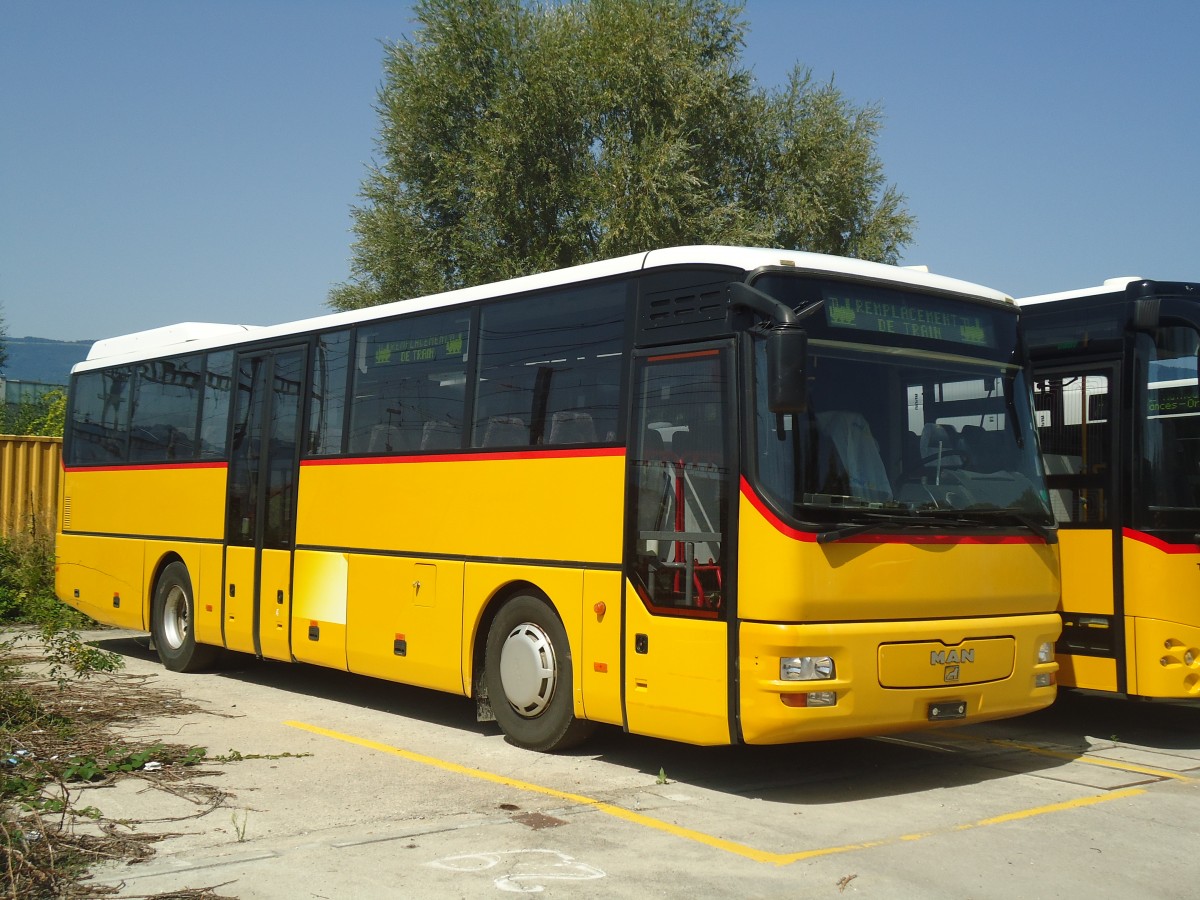 (141'345) - CarPostal Ouest - MAN am 19. August 2012 in Yverdon, Garage