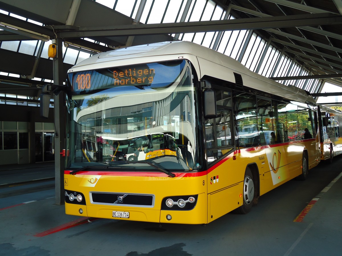 (141'911) - Steiner, Ortschwaben - Nr. 8/BE 136'714 - Volvo am 16. Oktober 2012 in Bern, Postautostation