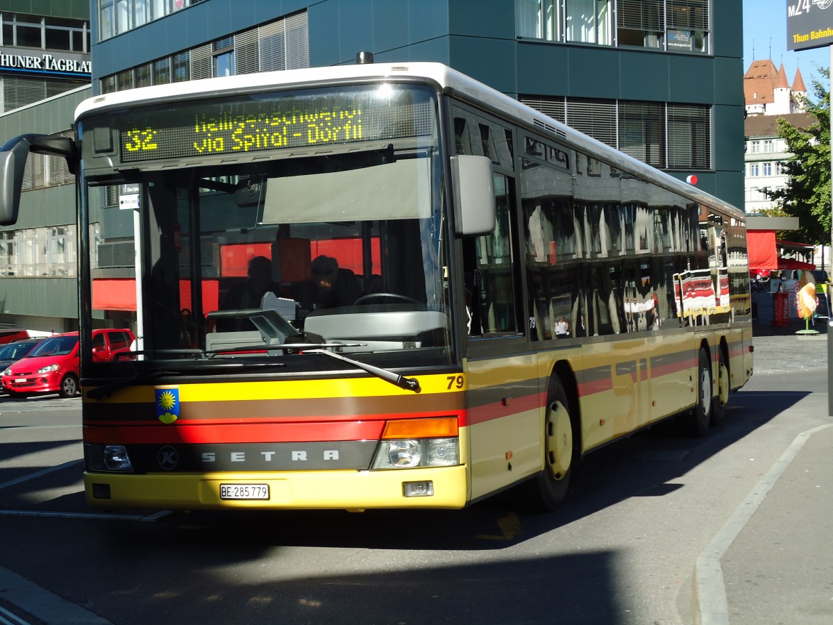 (141'929) - STI Thun - Nr. 79/BE 285'779 - Setra am 19. Oktober 2012 beim Bahnhof Thun