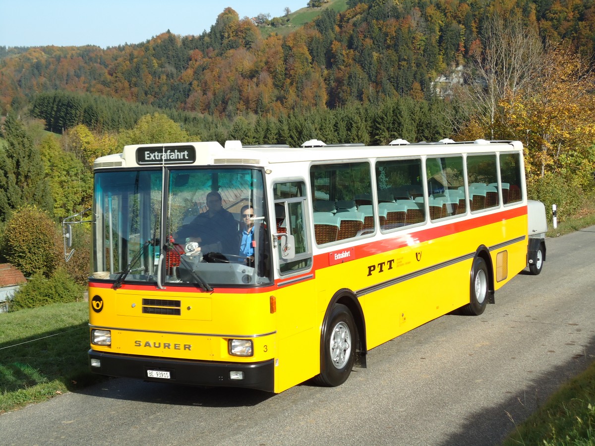 (142'024) - Kolb, Matten - Nr. 3/BE 93'915 - Saurer/R&J (ex Schmocker, Stechelberg Nr. 3; ex Nr. 1; ex Gertsch, Stechelberg Nr. 1) am 21. Oktober 2012 bei Zumholz