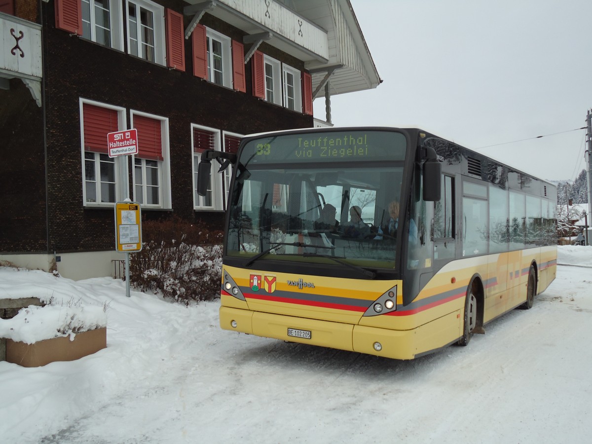 (142'430) - STI Thun - Nr. 5/BE 102'205 - Van Hool (ex Moser, Teuffenthal; ex Burri, Teuffenthal) am 9. Dezember 2012 in Teuffenthal, Dorf