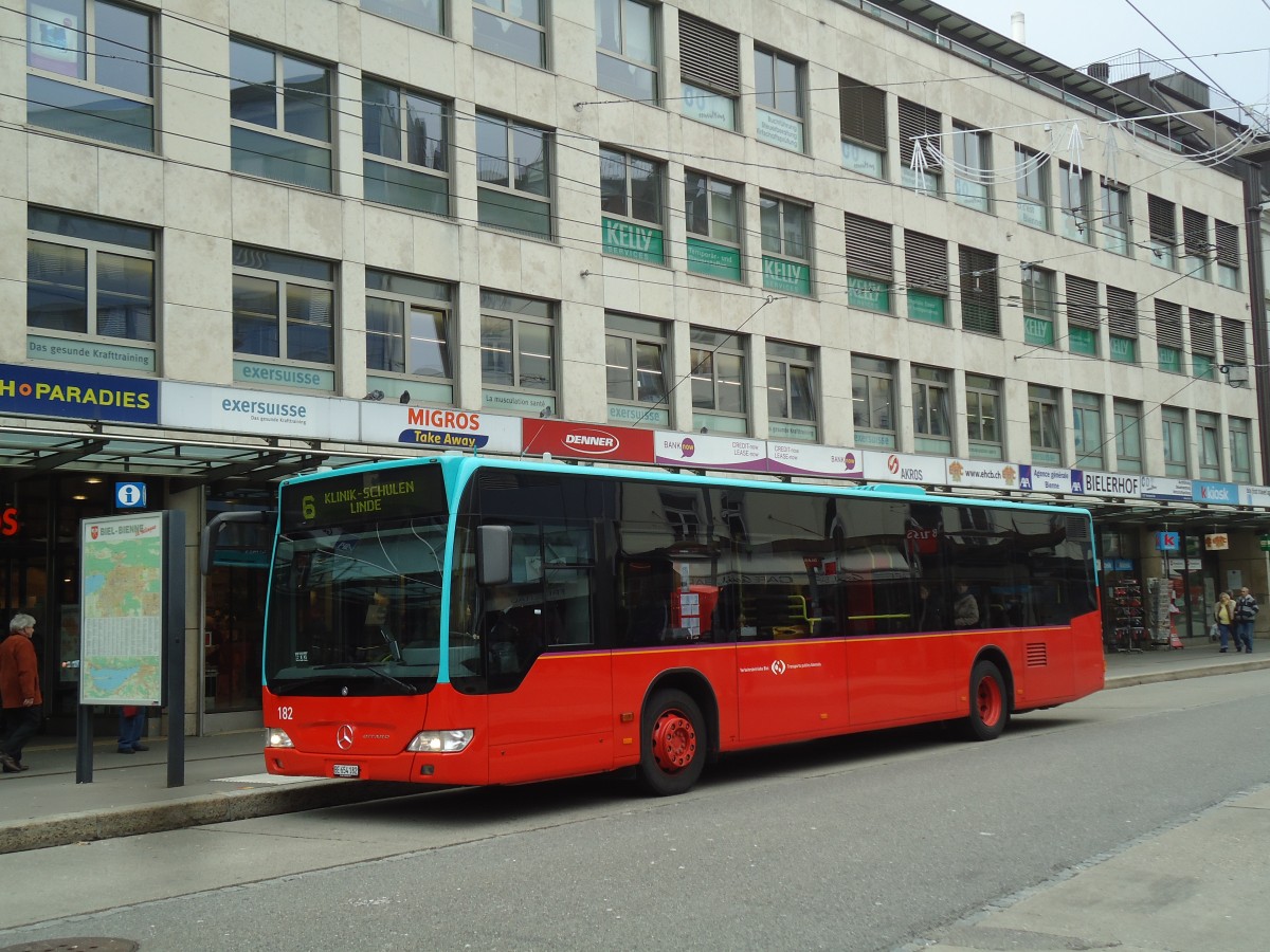 (142'845) - VB Biel - Nr. 182/BE 654'182 - Mercedes am 29. Dezember 2012 in Biel, Guisanplatz