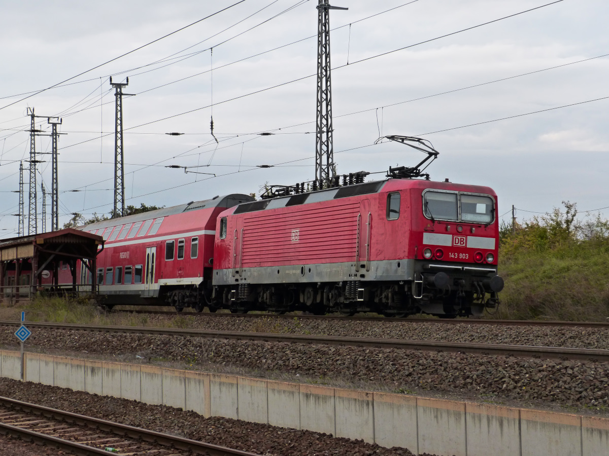 143 903 Bahnhof Wolkramshausen 04.10.2013