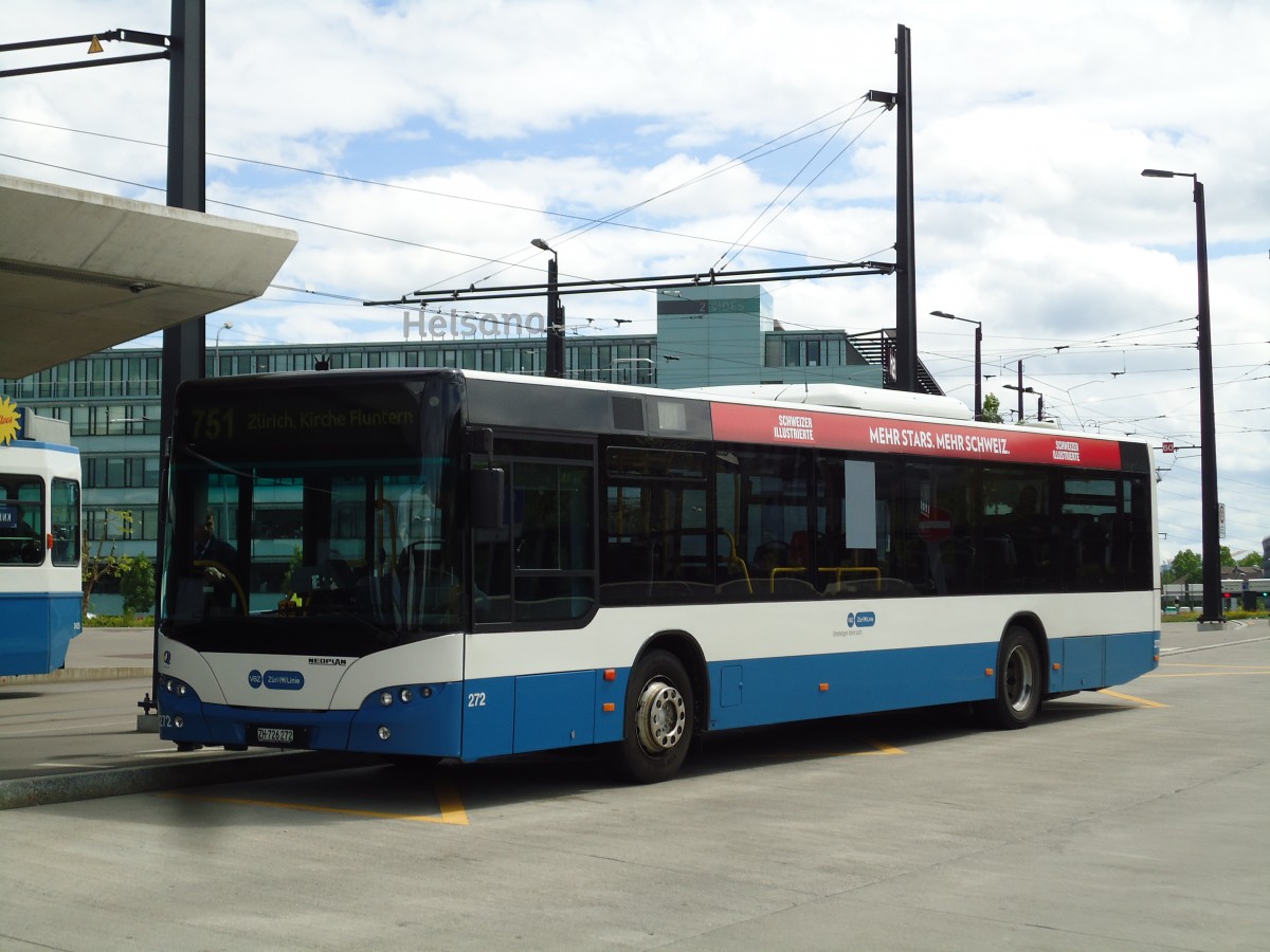 (144'415) - VBZ Zrich - Nr. 272/ZH 726'272 - Neoplan am 20. Mai 2013 beim Bahnhof Zrich-Stettbach