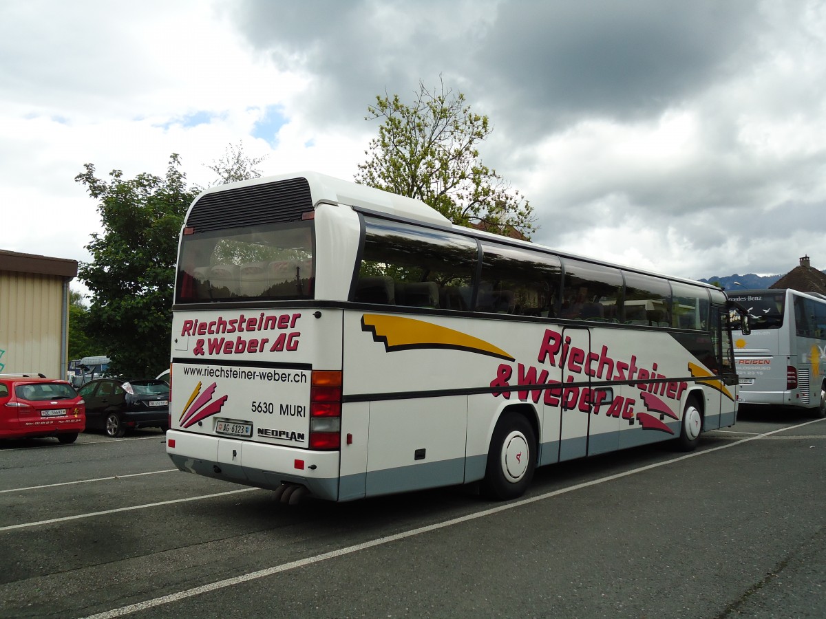 (144'775) - Riechsteiner&Weber, Muri - AG 6123 - Neoplan am 30. Mai 2013 in Thun, Seestrasse