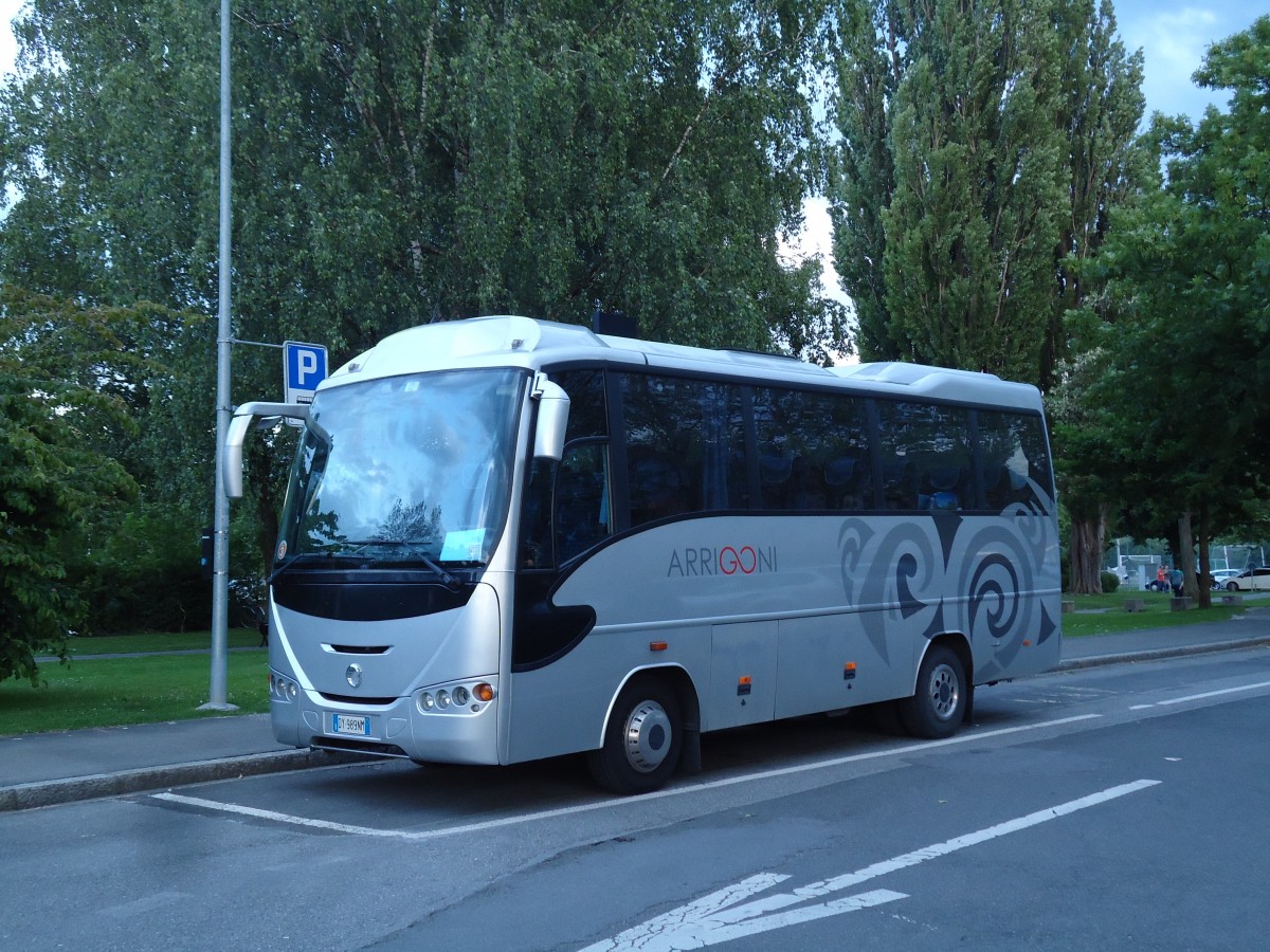 (145'056) - Aus Italien: Arrigoni, Bergamo - DY-989 NM - Irisbus am 15. Juni 2013 in Thun, Lachen