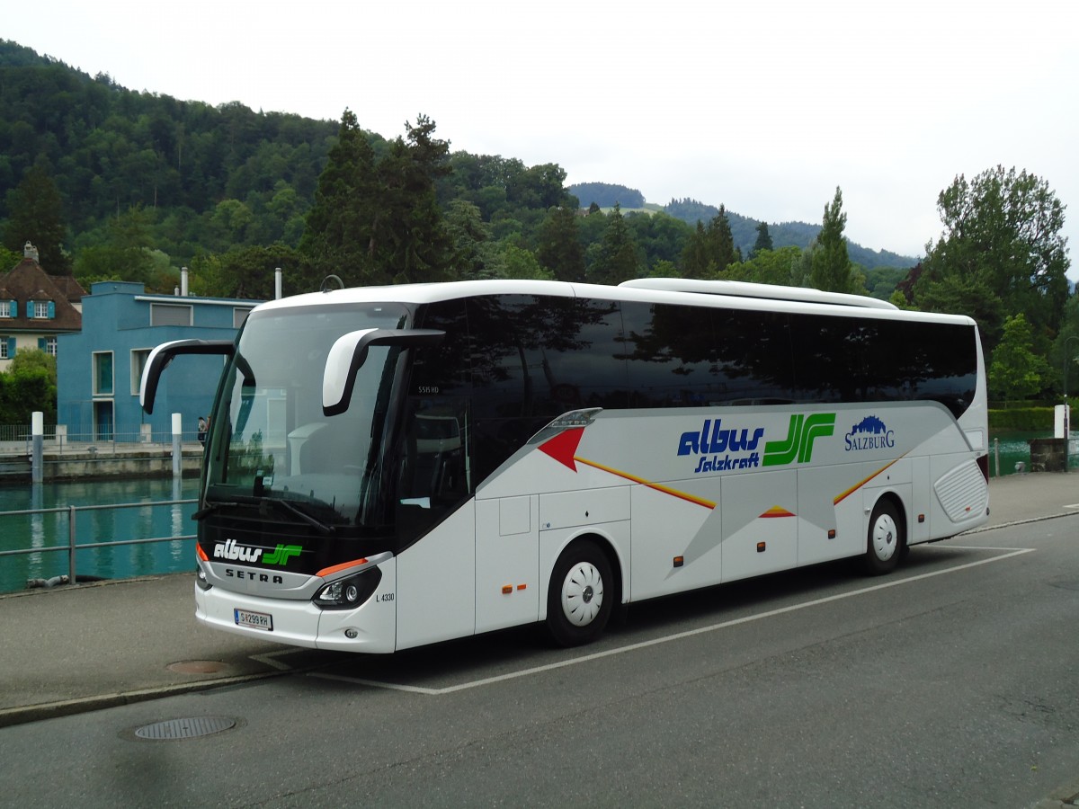 (145'498) - Aus Oesterreich: Dr. Richard - Nr. L4330/S 299 RH - Setra am 27. Juni 2013 bei der Schifflndte Thun