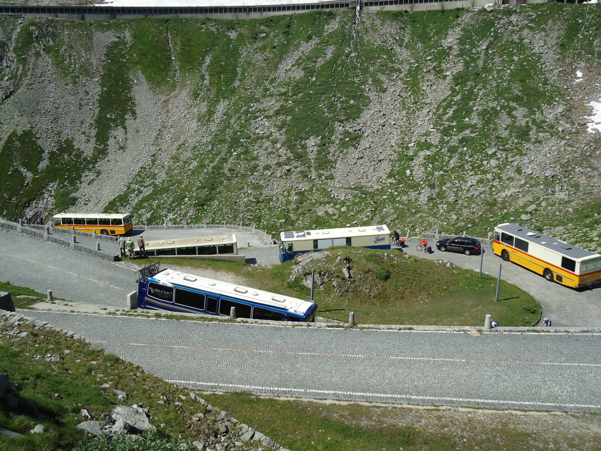 (145'881) - Steinauer, Einsiedeln - SZ 25'115 - Saurer/R&J (ex Albin, Fllanden; ex SBB Bern; ex Solr&Fontana, Ilanz; ex P 24'359) am 20. Juli 2013 in Gotthard, Alte Tremolastrasse