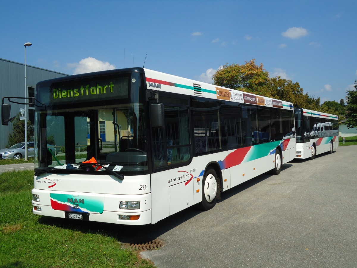 (146'771) - ASm Langenthal - Nr. 28/BE 421'423 - MAN am 31. August 2013 in Wangen a.A., Garage