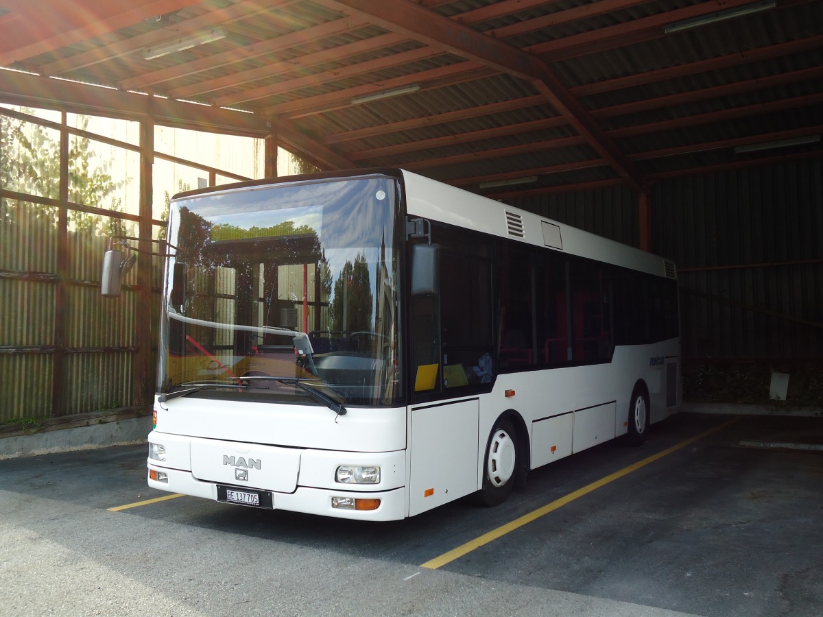 (146'831) - Funi-Car, Biel - Nr. 5/BE 137'705 - MAN (ex Nr. 3) am 31. August 2013 in Biel, Garage