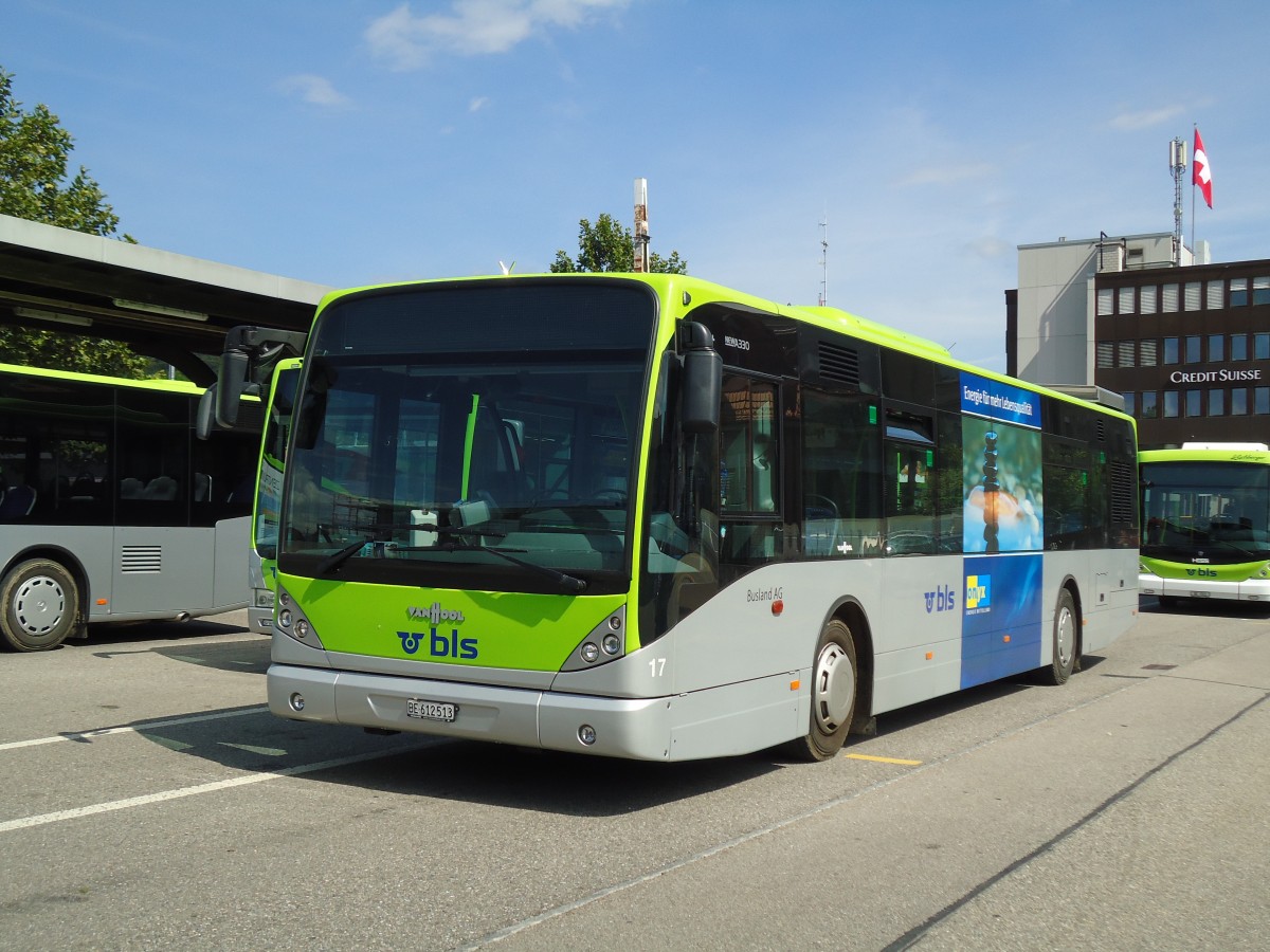 (146'968) - Busland, Burgdorf - Nr. 17/BE 612'513 - Van Hool am 1. September 2013 beim Bahnhof Burgdorf