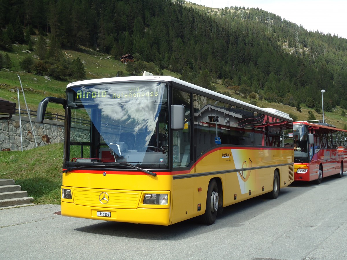 (147'023) - Mattli, Wassen - UR 9105 - Mercedes am 2. September 2013 beim Bahnhof Oberwald