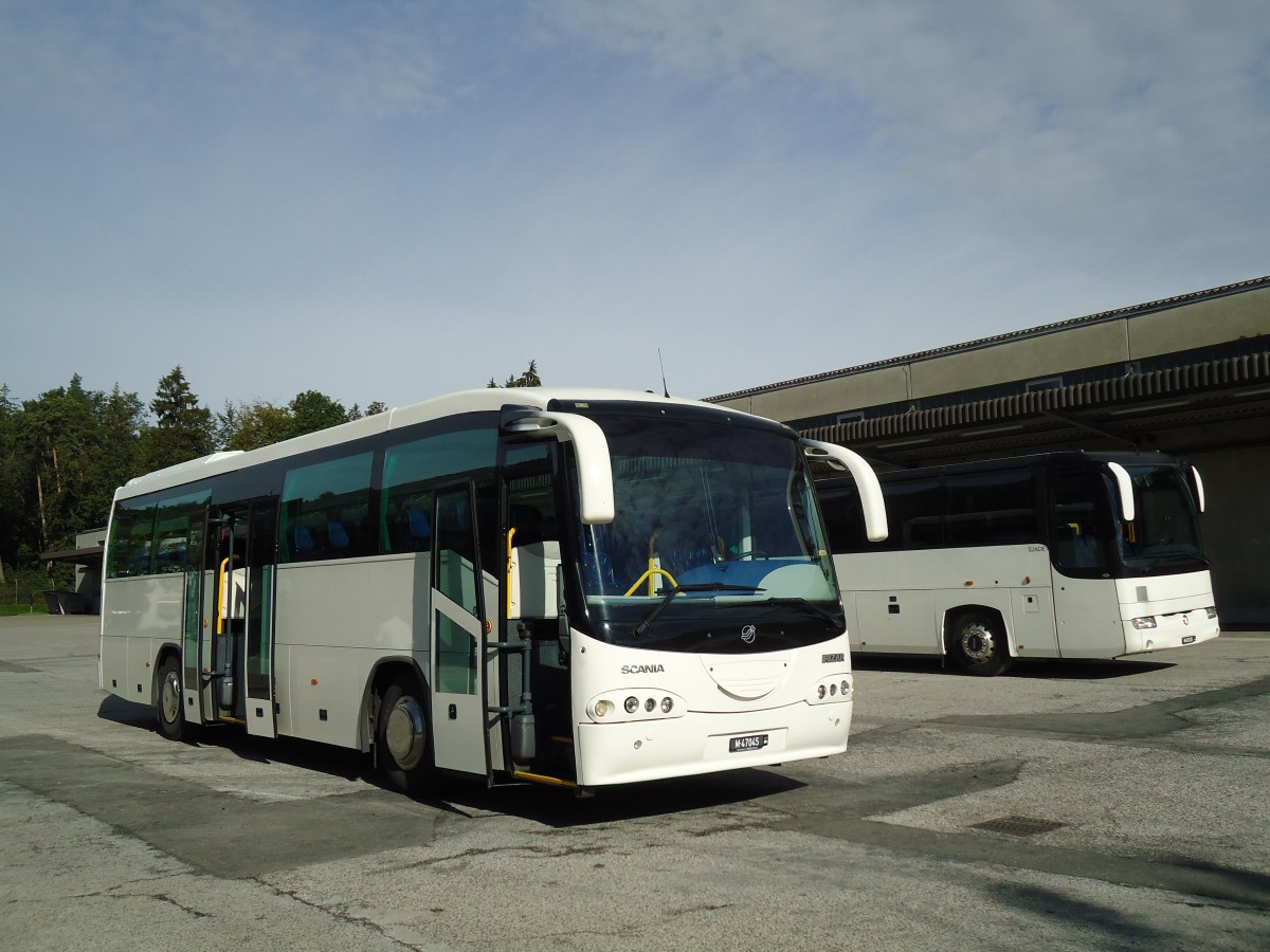 (147'106) - Schweizer Armee - M+47'045 - Scania/Irizar am 14. September 2013 in Thun, Waffenplatz