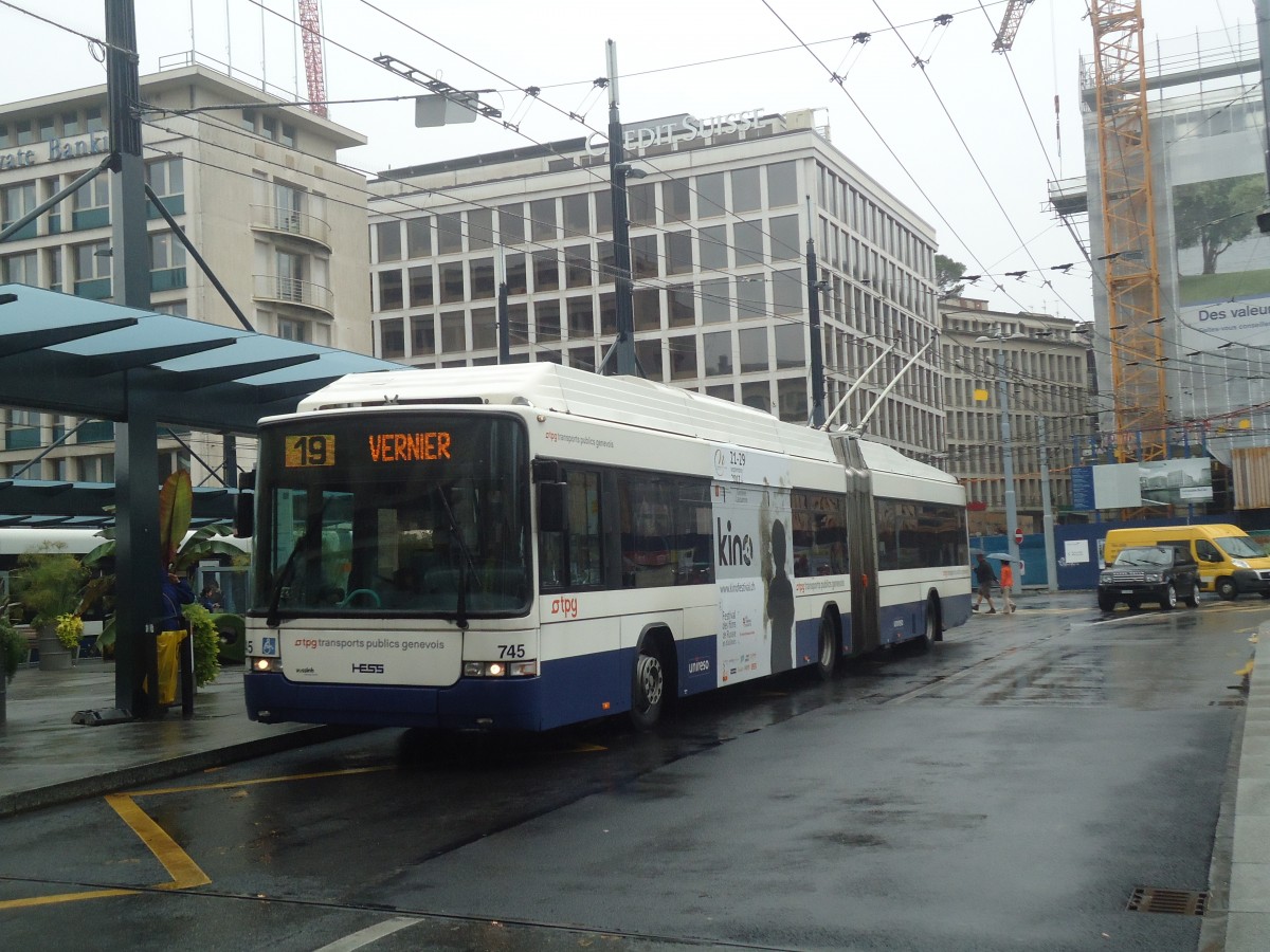 (147'163) - TPG Genve - Nr. 745 - Hess/Hess Gelenktrolleybus am 16. September 2013 in Genve, Bel-Air