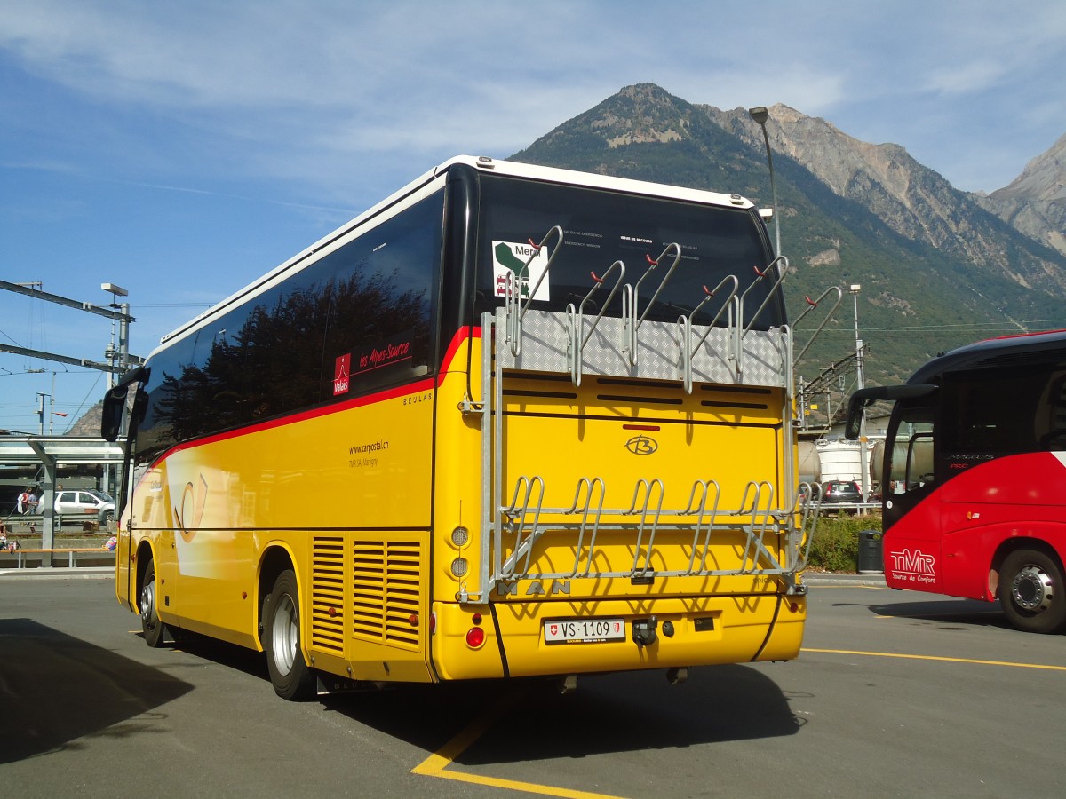 (147'329) - TMR Martigny - Nr. 126/VS 1109 - MAN/Beulas am 22. September 2013 beim Bahnhof Martigny