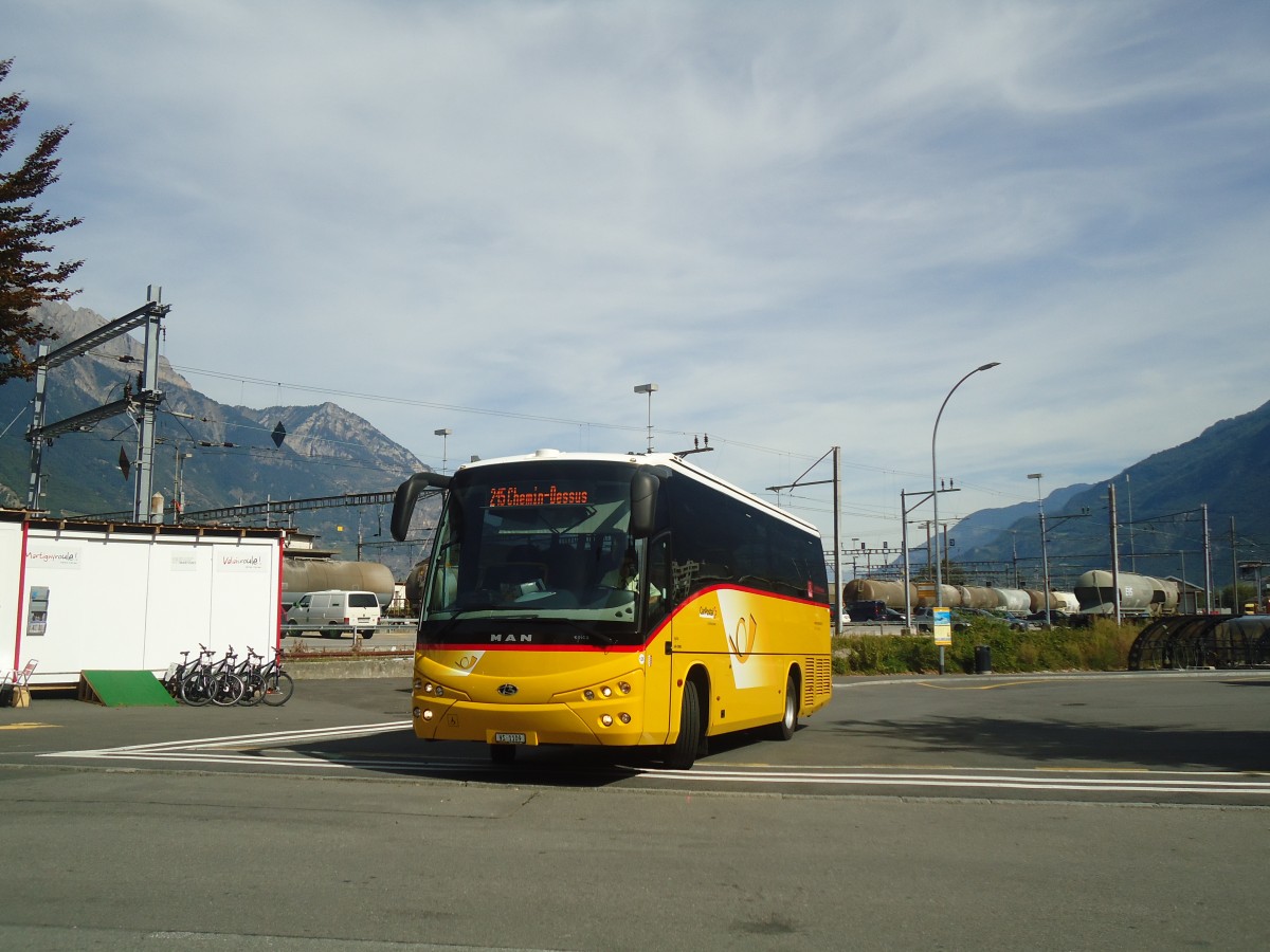 (147'331) - TMR Martigny - Nr. 126/VS 1109 - MAN/Beulas am 22. September 2013 beim Bahnhof Martigny