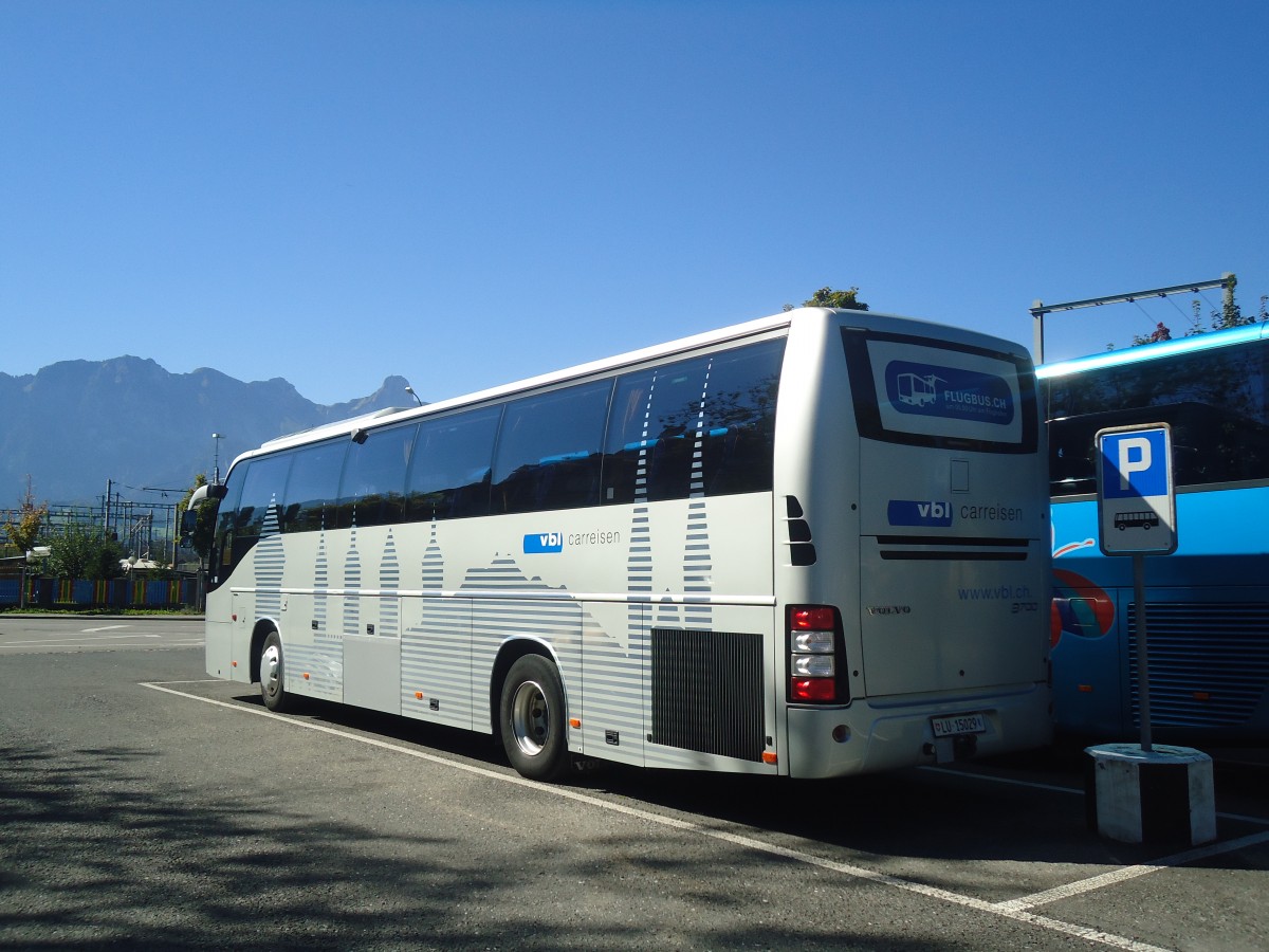 (147'359) - VBL Luzern - Nr. 802/LU 15'029 - Volvo am 23. September 2013 in Thun, Seestrasse