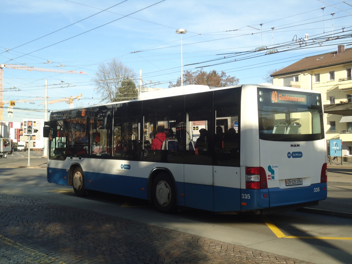 (148'264) - VBZ Zrich - Nr. 335/ZH 525'335 - MAN/Gppel am 9. Dezember 2013 in Zrich, Bucheggplatz