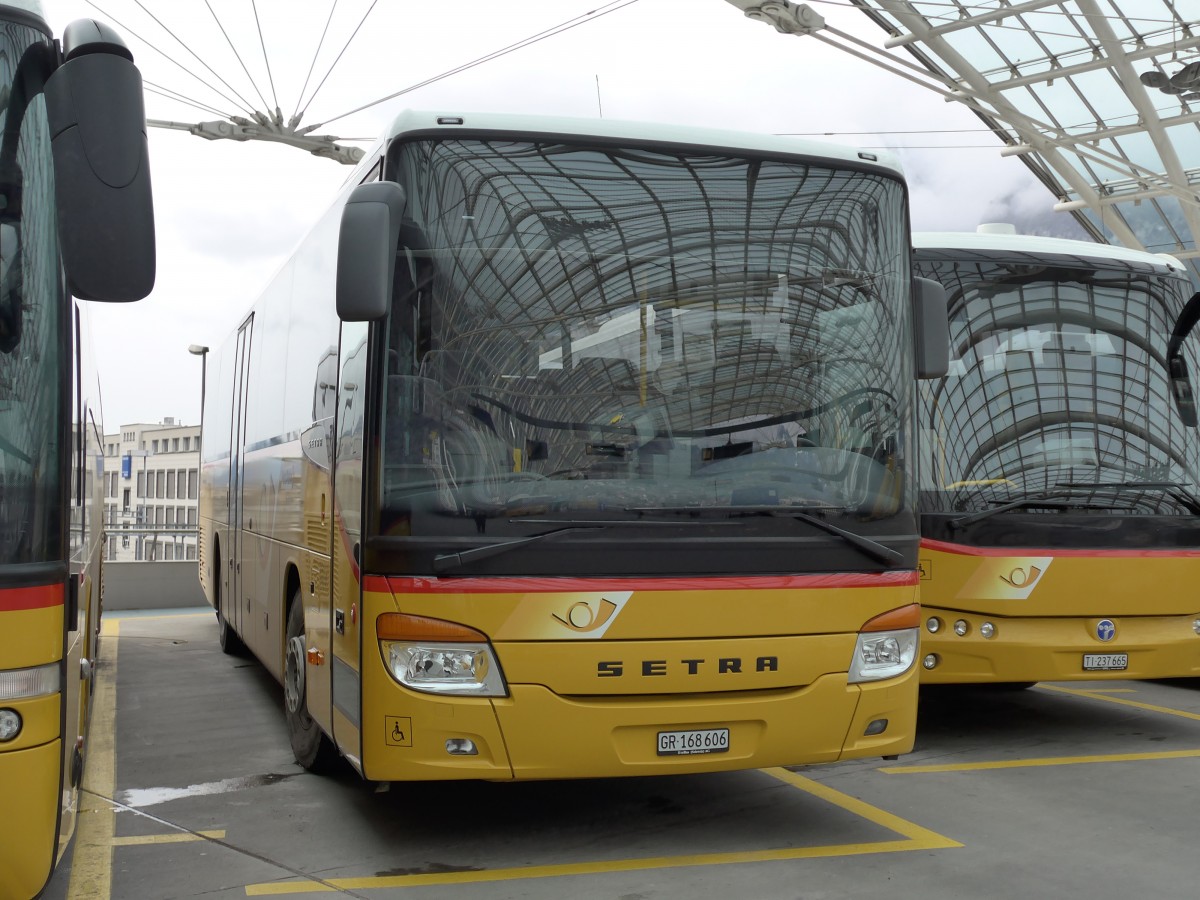 (149'107) - PostAuto Graubnden - GR 168'606 - Setra am 1. Mrz 2014 in Chur, Postautostation