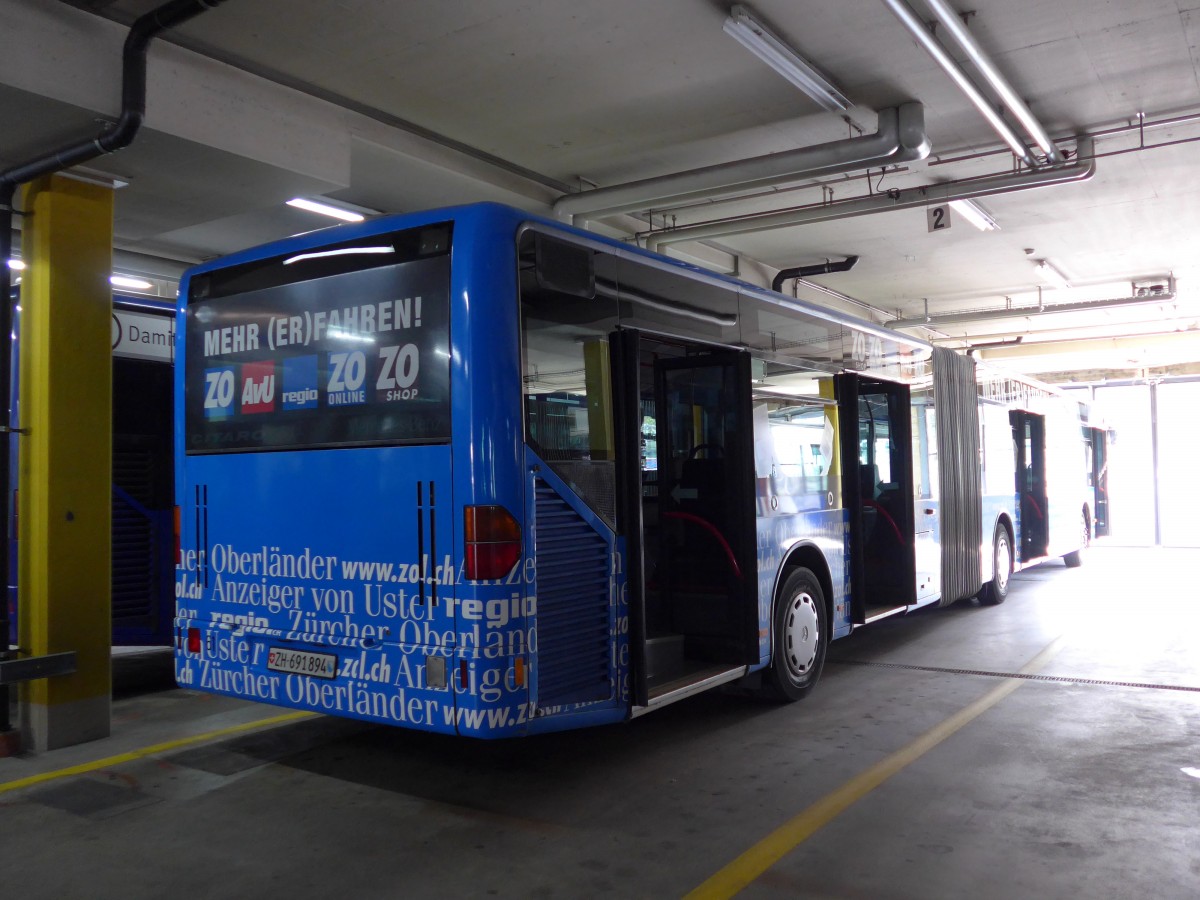 (149'510) - VZO Grningen - Nr. 61/ZH 691'894 - Mercedes am 31. Mrz 2014 in Grningen, Depot