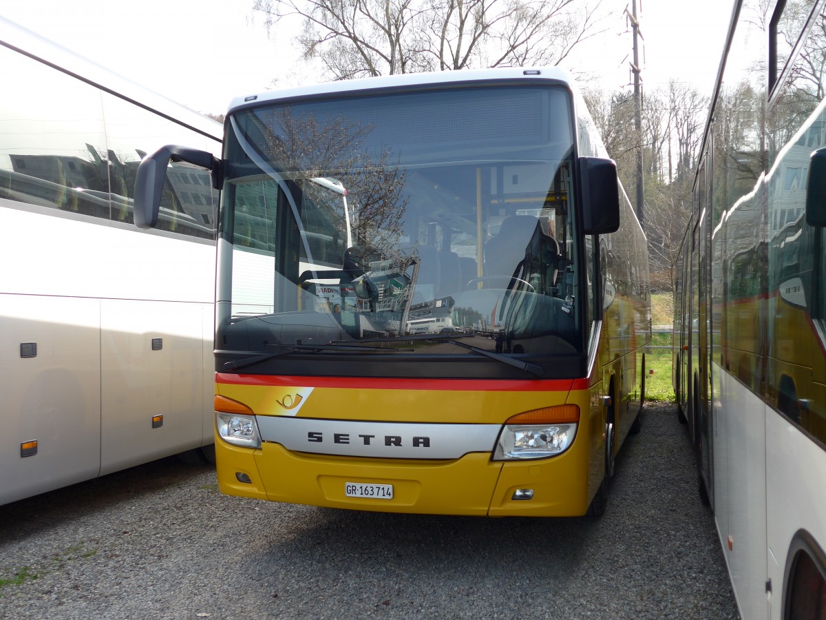 (149'532) - Mark, Andeer - GR 163'714 - Setra (ex GR 8809) am 31. Mrz 2014 in Kloten, EvoBus