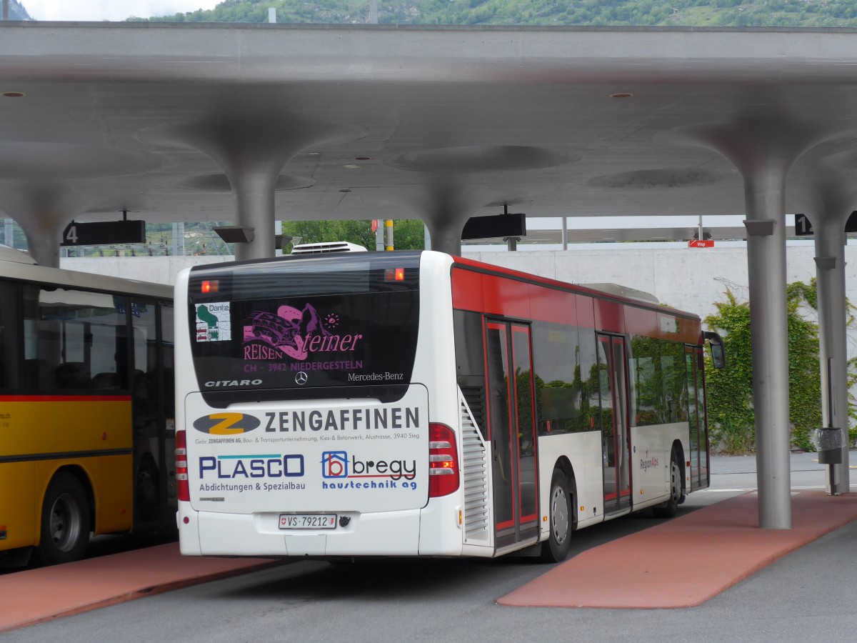 (150'939) - Steiner, Niedergesteln - VS 79'212 - Mercedes (ex Vorfhrfahrzeug EvoBus) am 26. Mai 2014 beim Bahnhof Visp